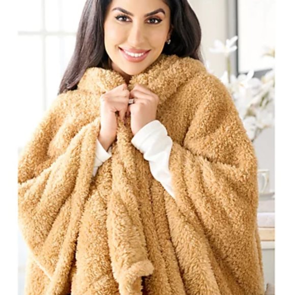 *NEW* SUPER SOFT Hooded Wrap - Picture 2 of 3